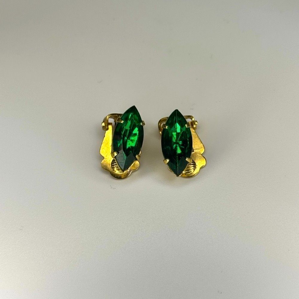 Earrings – Vintage Emerald Green Marquise Rhinestone Clip-Ons